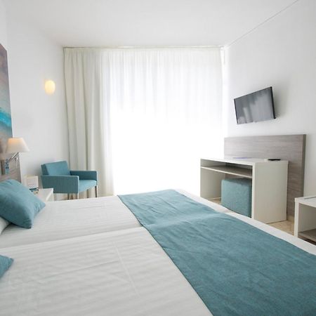 Azuline Hoteles Mar Amantis & II Sant Antoni de Portmany Стая снимка