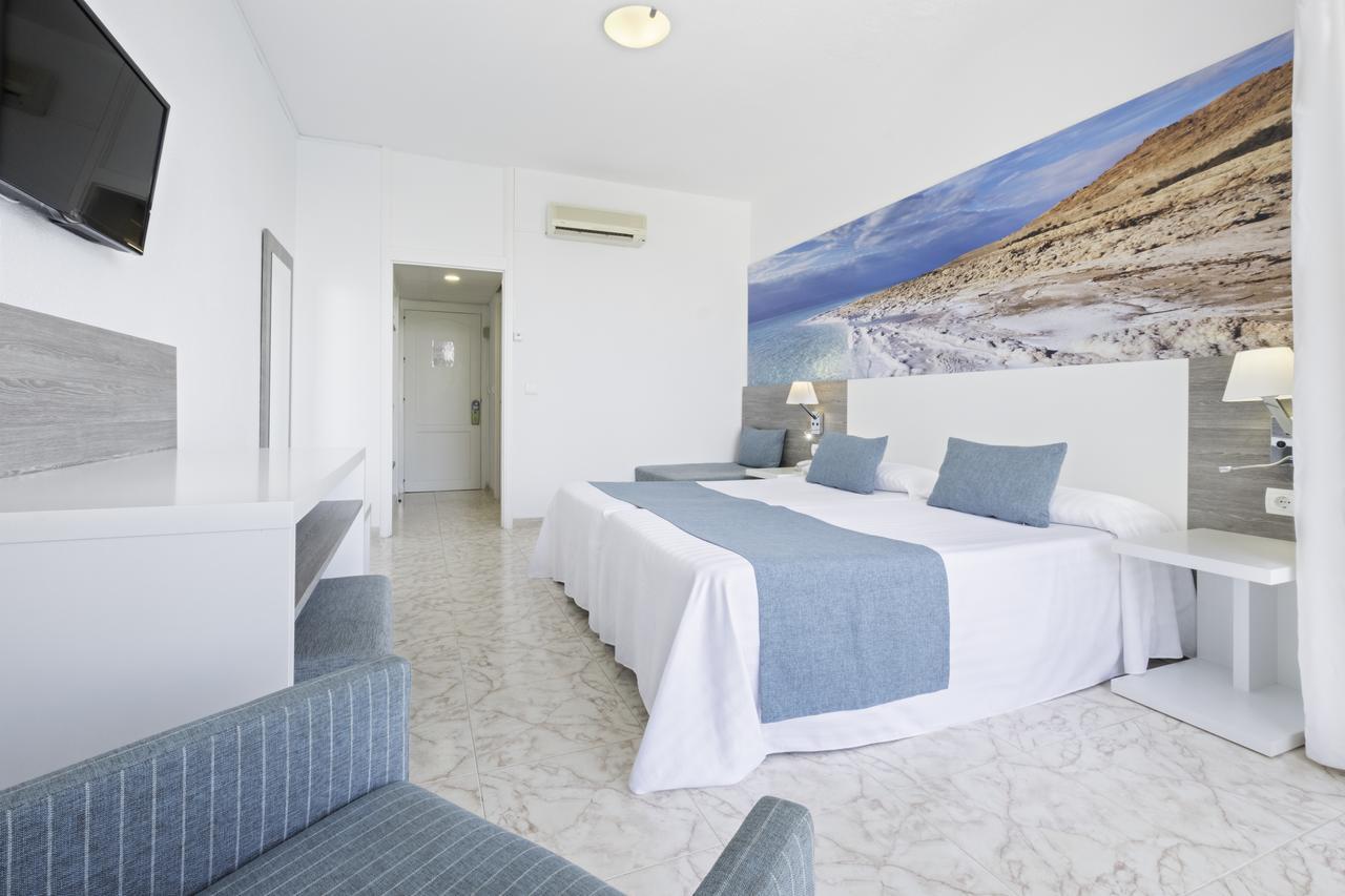 Azuline Hoteles Mar Amantis & II Sant Antoni de Portmany Екстериор снимка