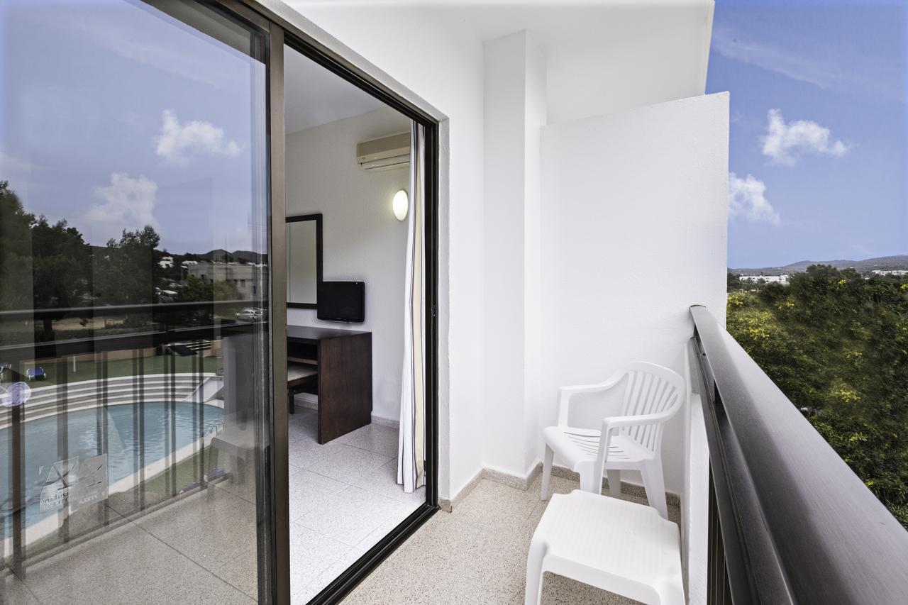 Azuline Hoteles Mar Amantis & II Sant Antoni de Portmany Екстериор снимка