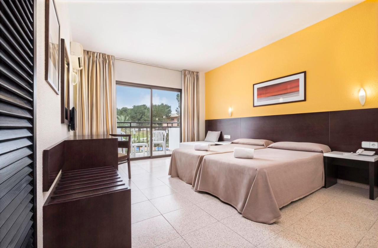 Azuline Hoteles Mar Amantis & II Sant Antoni de Portmany Екстериор снимка