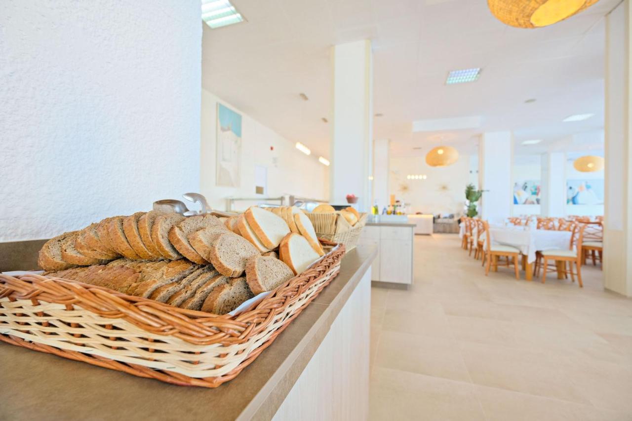 Azuline Hoteles Mar Amantis & II Sant Antoni de Portmany Екстериор снимка