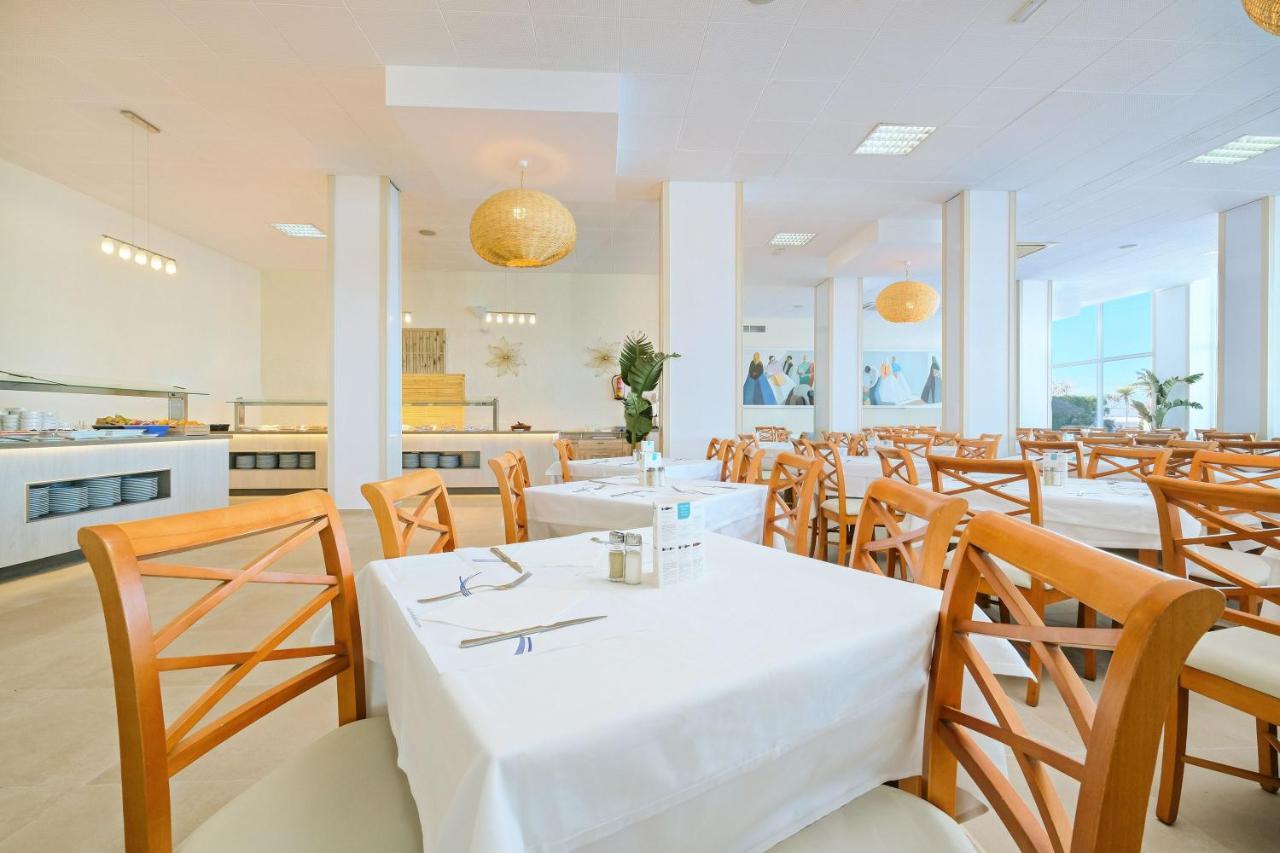 Azuline Hoteles Mar Amantis & II Sant Antoni de Portmany Екстериор снимка